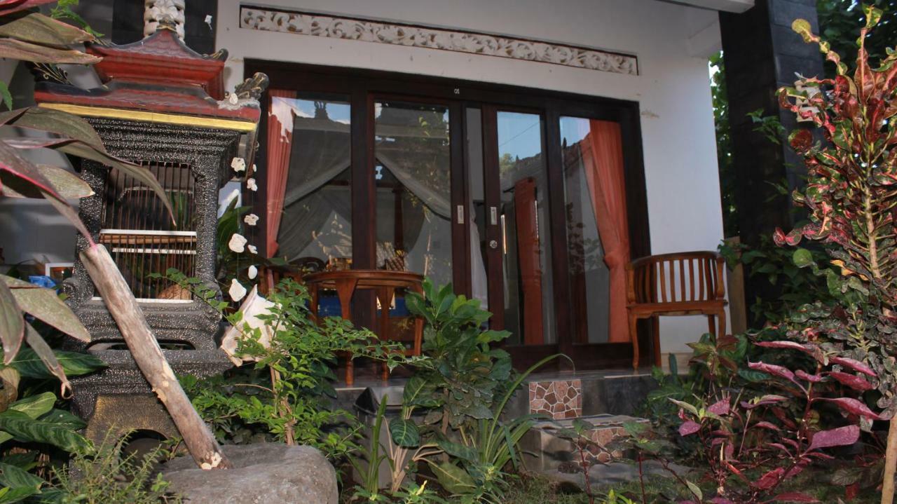 Tira Amed Homestay Exterior foto